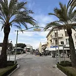 Panciroli Via Versilia 马里纳-迪-皮特拉桑塔